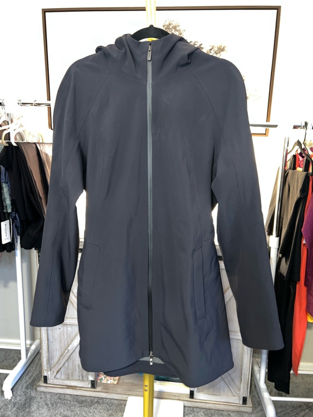 Lululemon RepelShell Rain Jacket Women’s Size 12